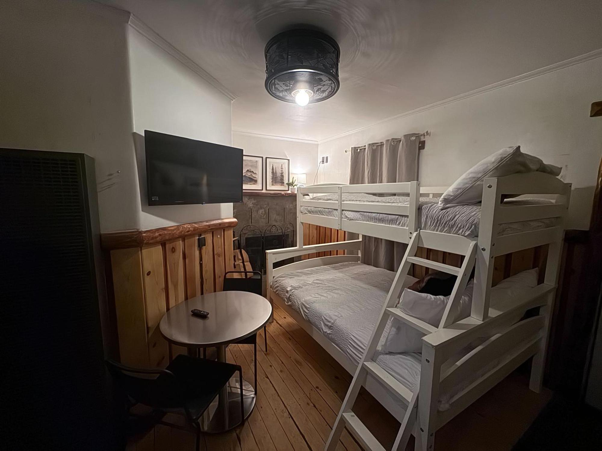Three Pines Cabins Big Bear Lake Εξωτερικό φωτογραφία